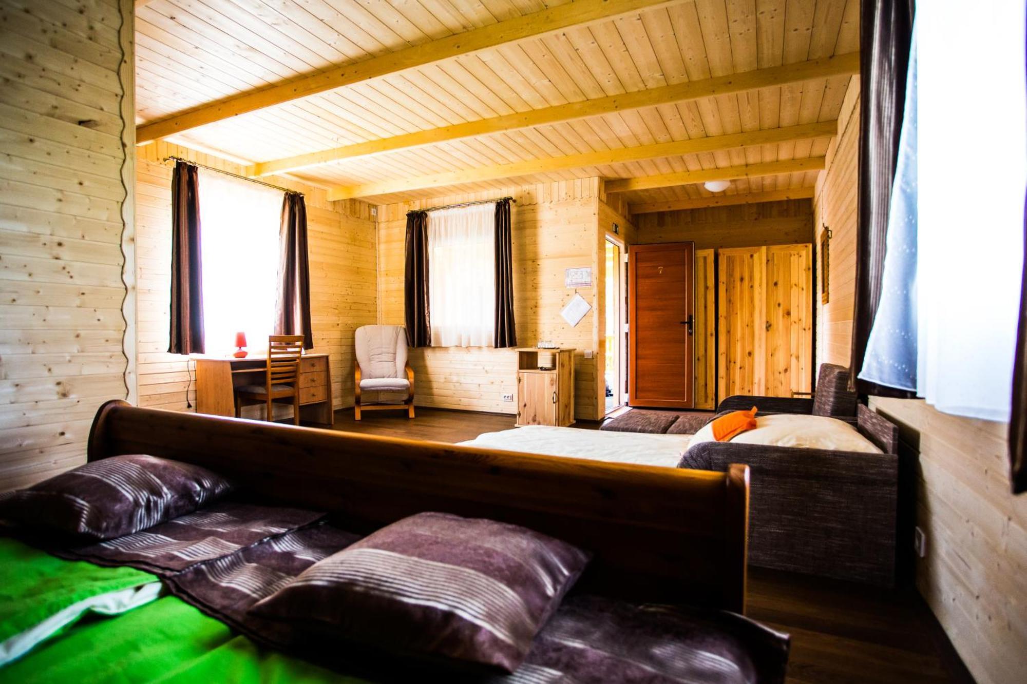 Szatmar Beregi Elmenyliget Aparthotel Fehérgyarmat Exterior photo